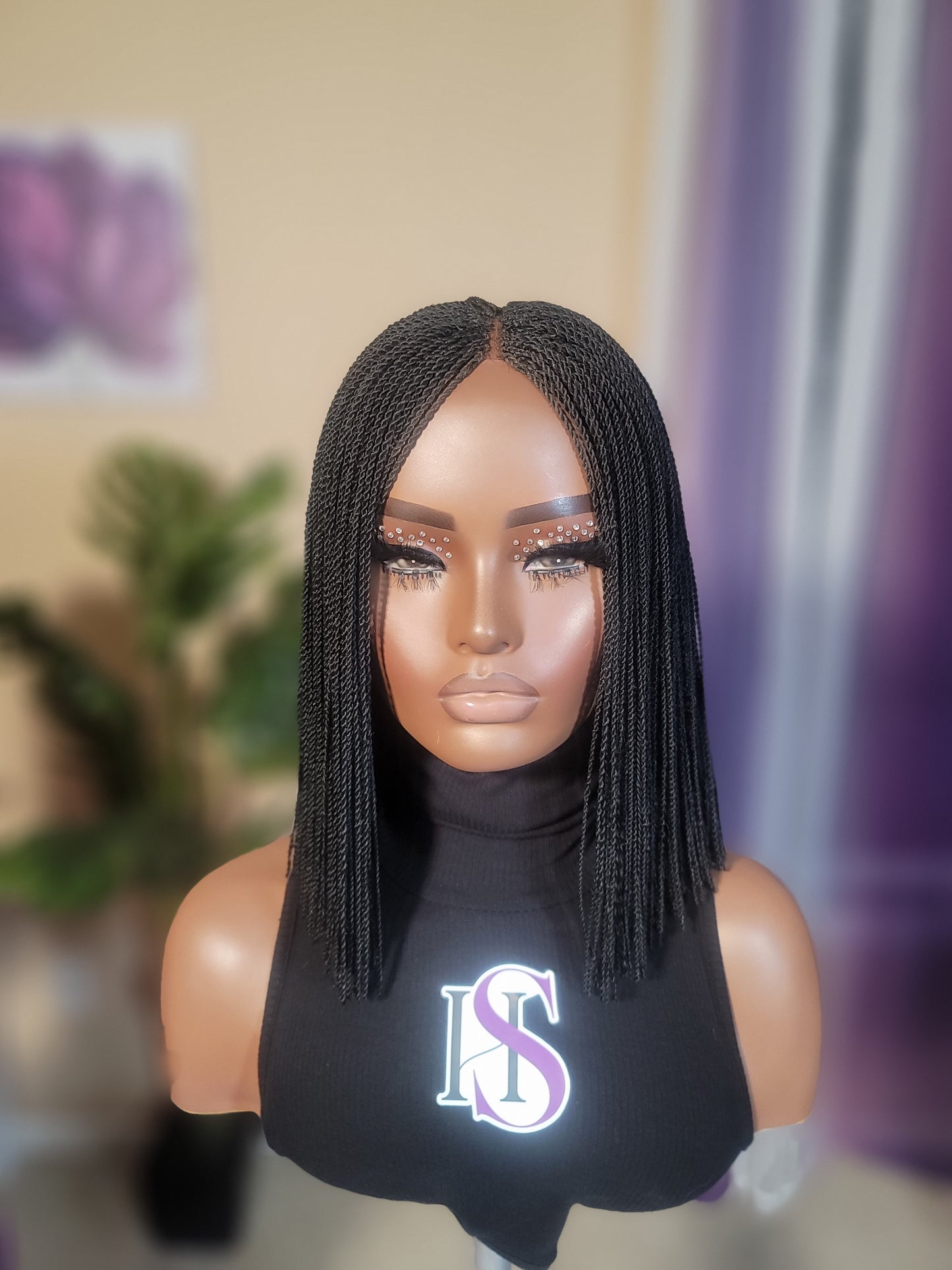 PATRA | Middle Part Microtwist Bob | PRE-ORDER