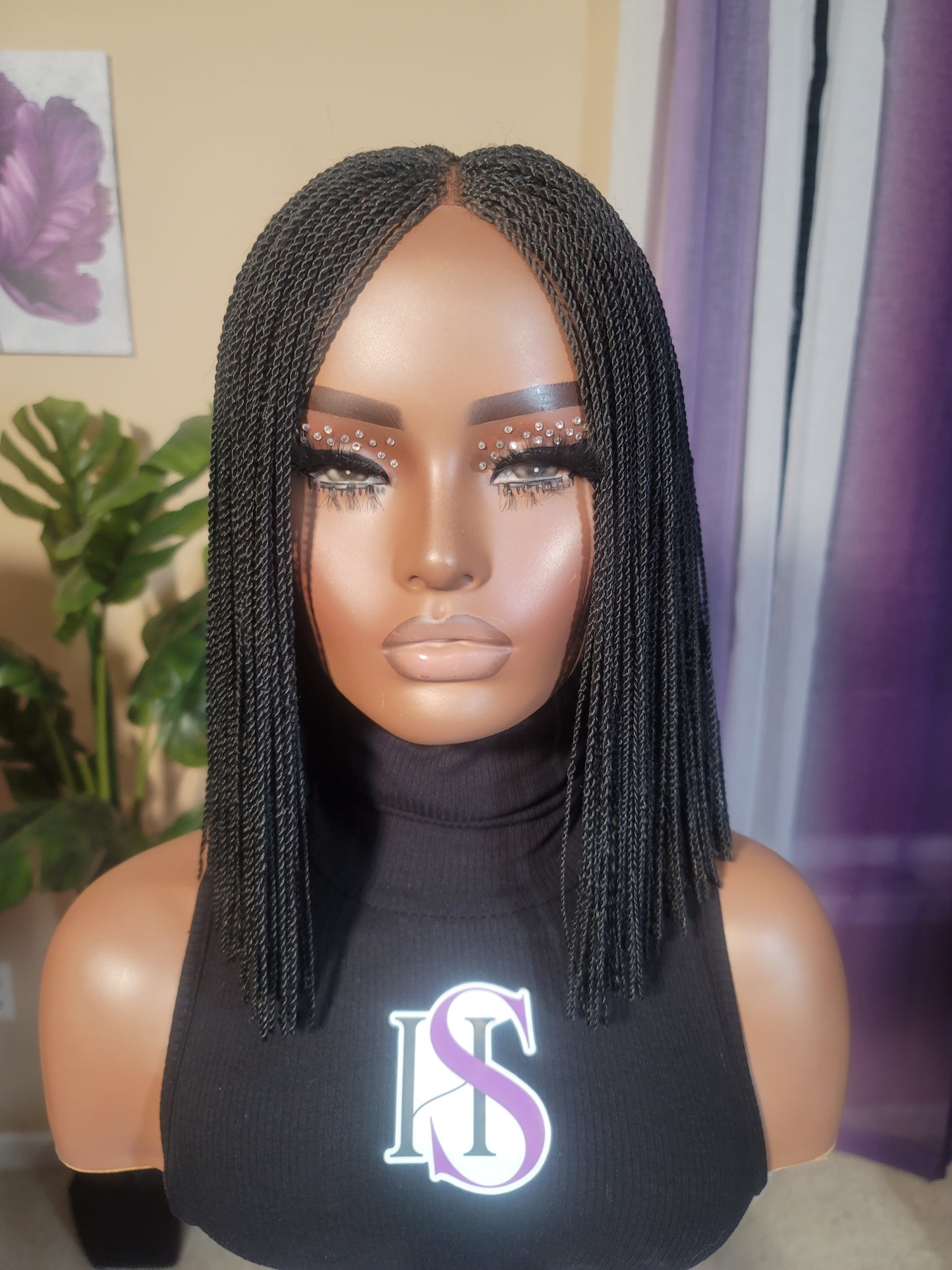 PATRA | Middle Part Microtwist Bob | PRE-ORDER