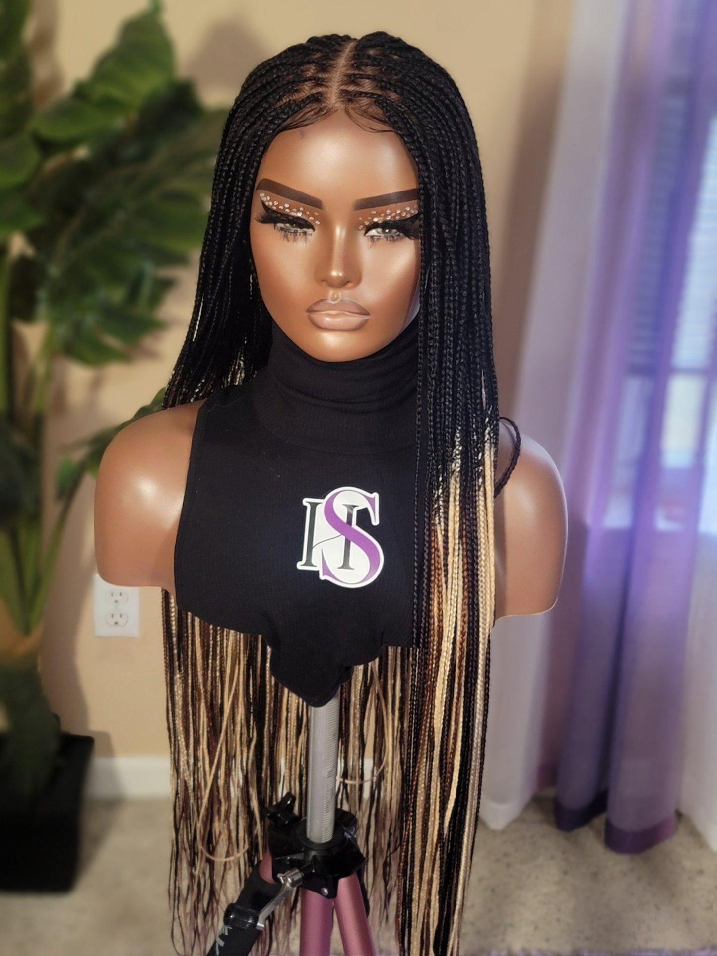 KEWI (MELANIN OMBRE) | Mini MIXED OMBRE Knotless Box Braids | 5x5 CLOSURE (Ready to Ship)
