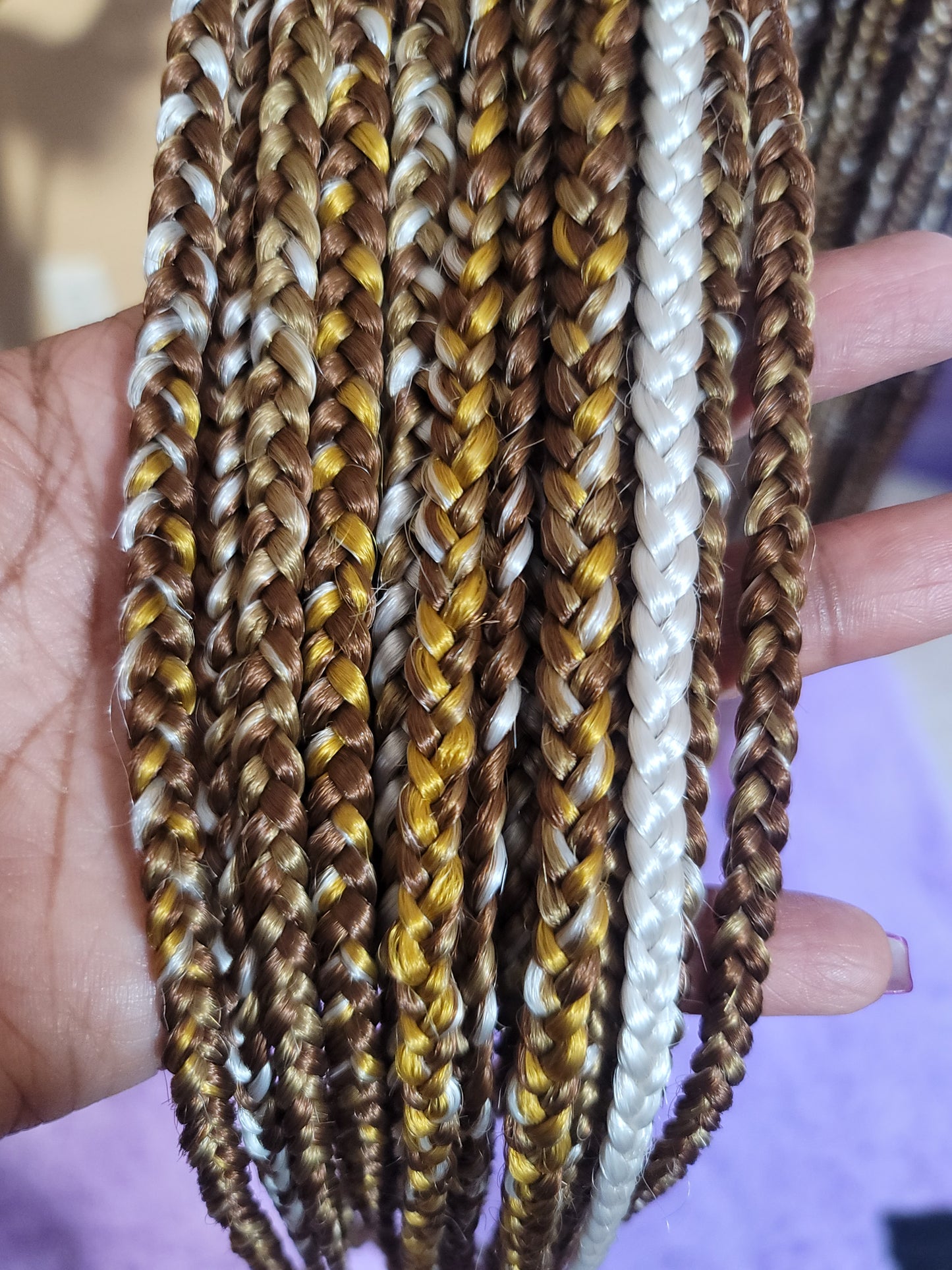 MORGAN (LATTE OMBRE)| Smedium Ombre Blended Mixed Colors Knotless Braids | FULL LACE (Ready to Ship)